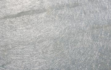 United Downs laminate fibreglass or shingles?